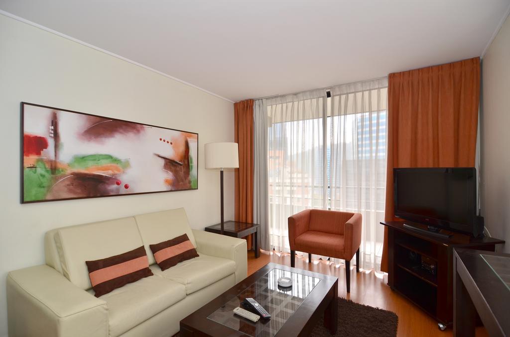 Rent A Home Bosque Norte Santiago Exterior photo